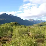 Haugteig Lodge *